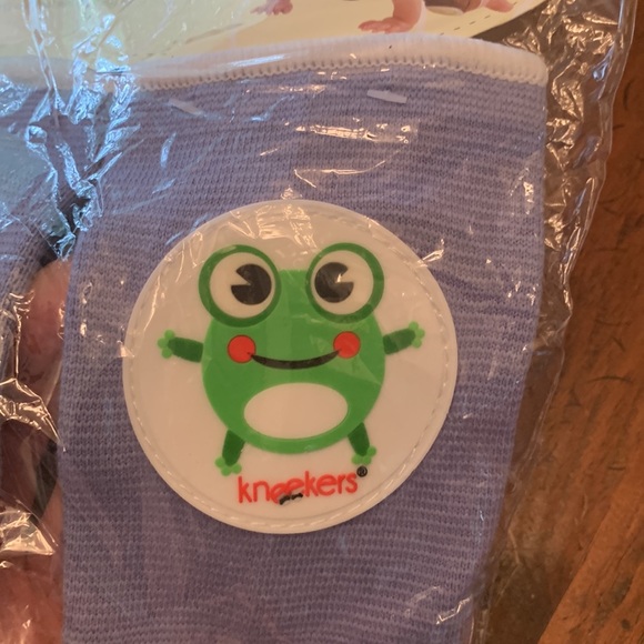 New Ah Goo Baby Kneekers - Baby Knee Pads - blue with frog NWT - Picture 7 of 7